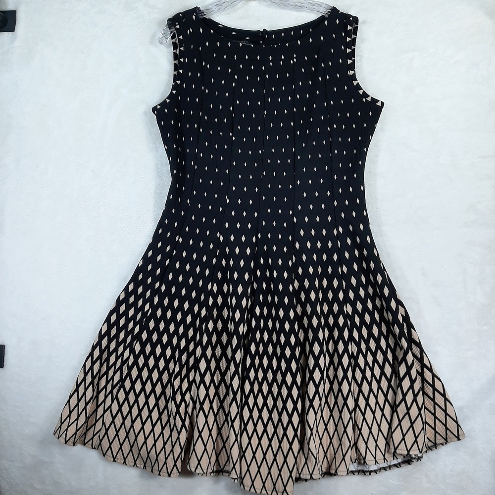 HAANI Black Tan Diamond Geometric Fit Flare Sleeveless Dress 120 Inch Sweep